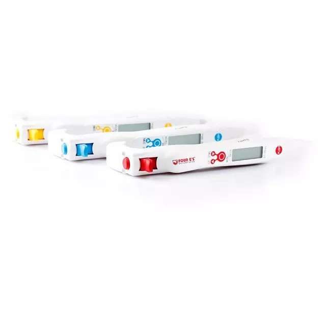 Image of Mr. Lite: the Ultra-Light Electronic Pipette